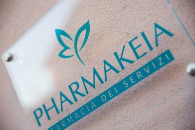 targhe-personalizzate-in-plexiglass-ats-grafica-torino4