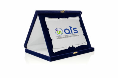 Targa Personalizzata con Astuccio in Velluto blu + Pergamena argento